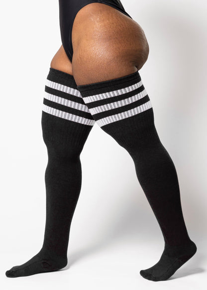 Thunda Tūbbies - Black & White Stripes